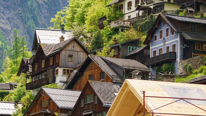 Casa-in-montagna-rischi-climatici-e-strutturali-800x450